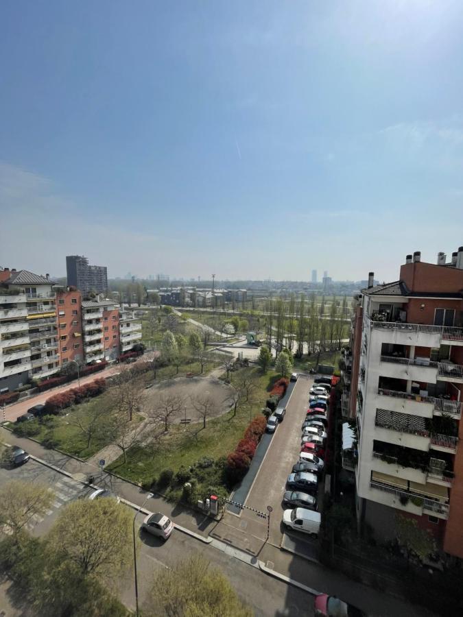 Elegant Apartment In Milan With Panoramic Terrace ภายนอก รูปภาพ